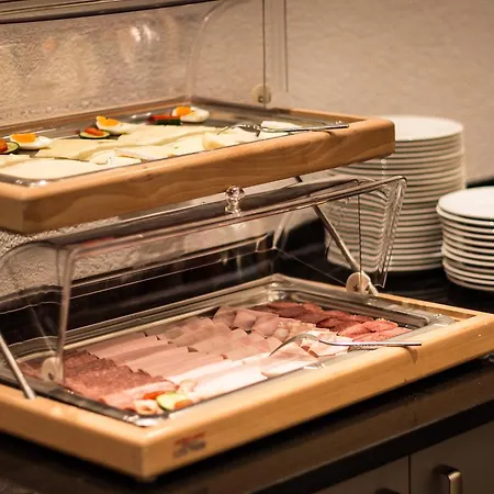 Apart- Sonnhof Royal 4* Serfaus